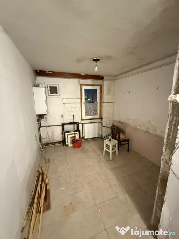 Apartament de 2 camere in zona Gemenii