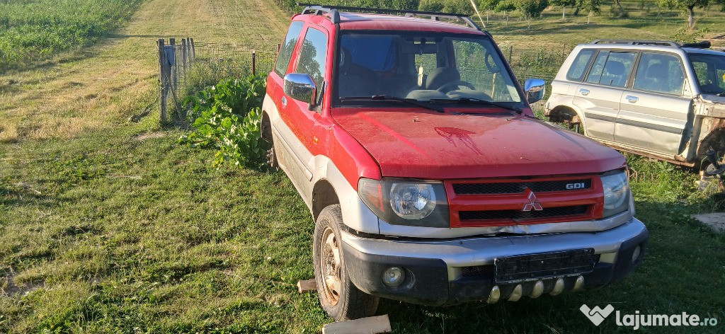 Dezmembrez pajero pinin 1,8GDI