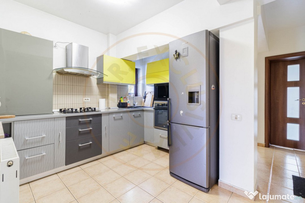 Apartament 3 camere Valea Oltului