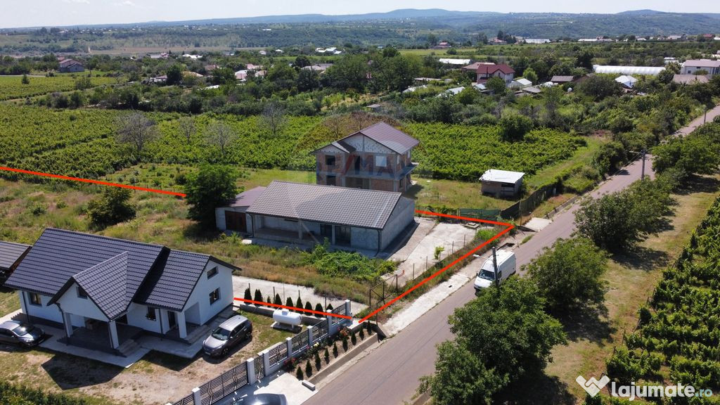 Casă sau Spatiu Dumbraveni langa DN E85