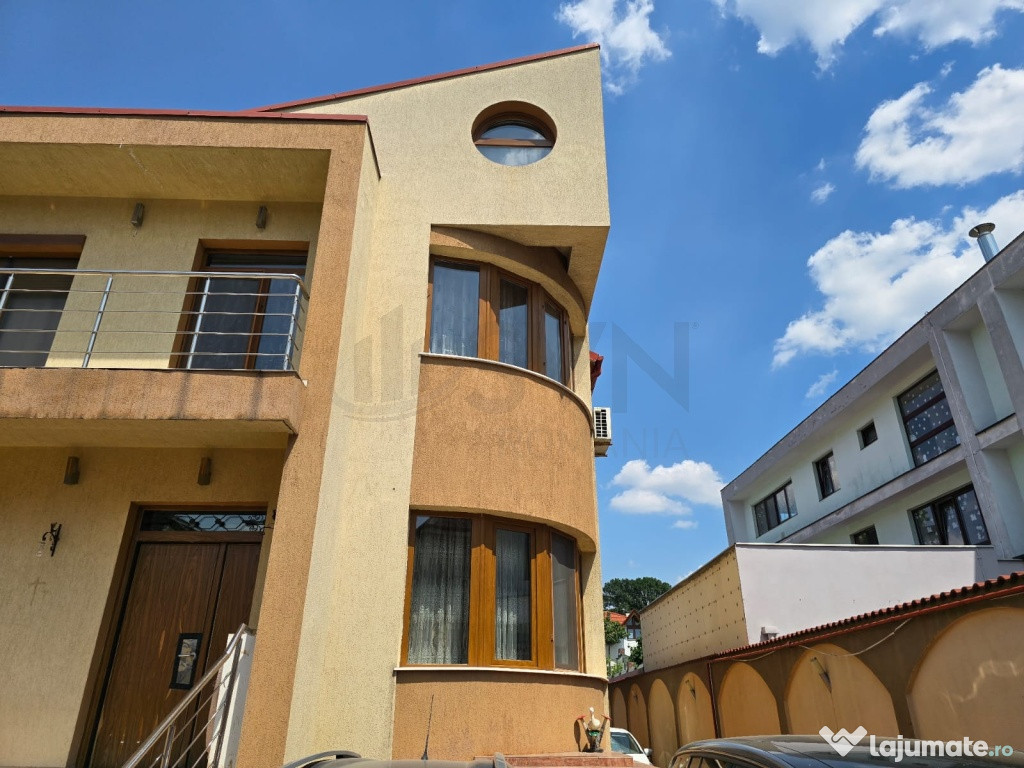 Vila de zona centrala - Rond Alba Iulia