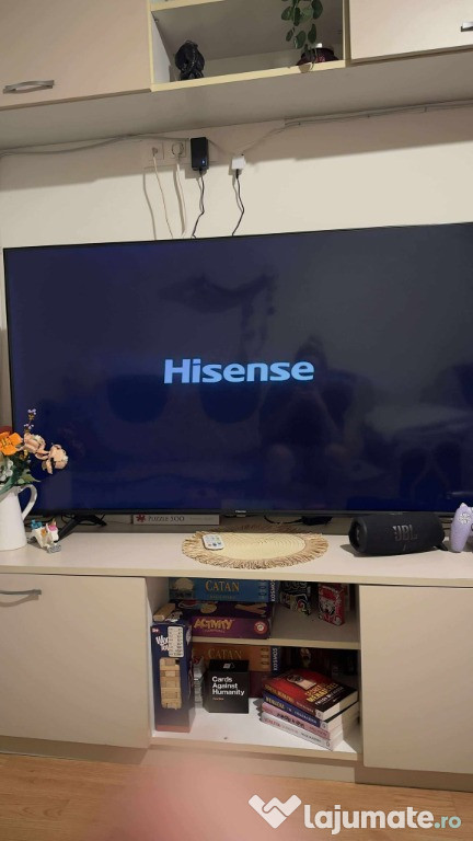 Televizor Hisense 4k UHD 57 inch