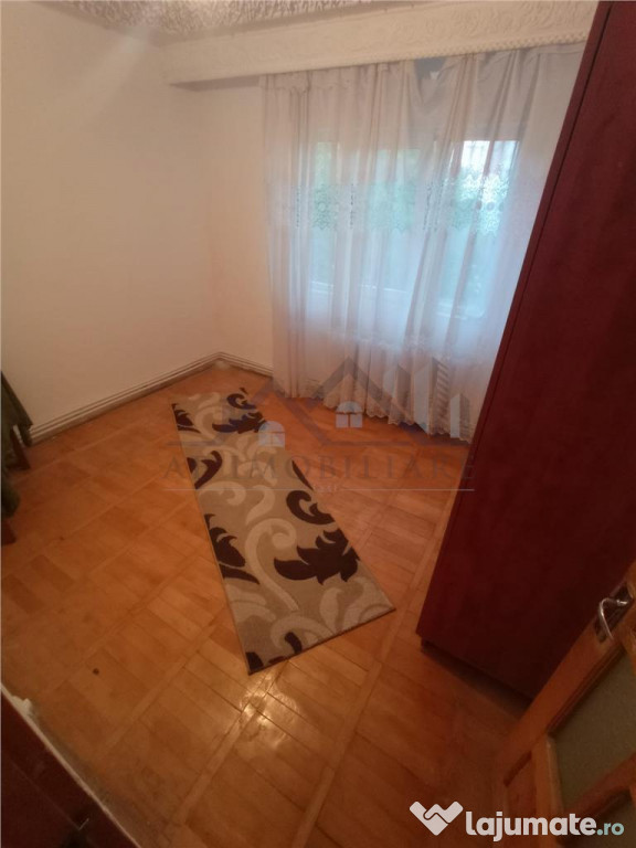 Apartament 4 camere CUG - BRD