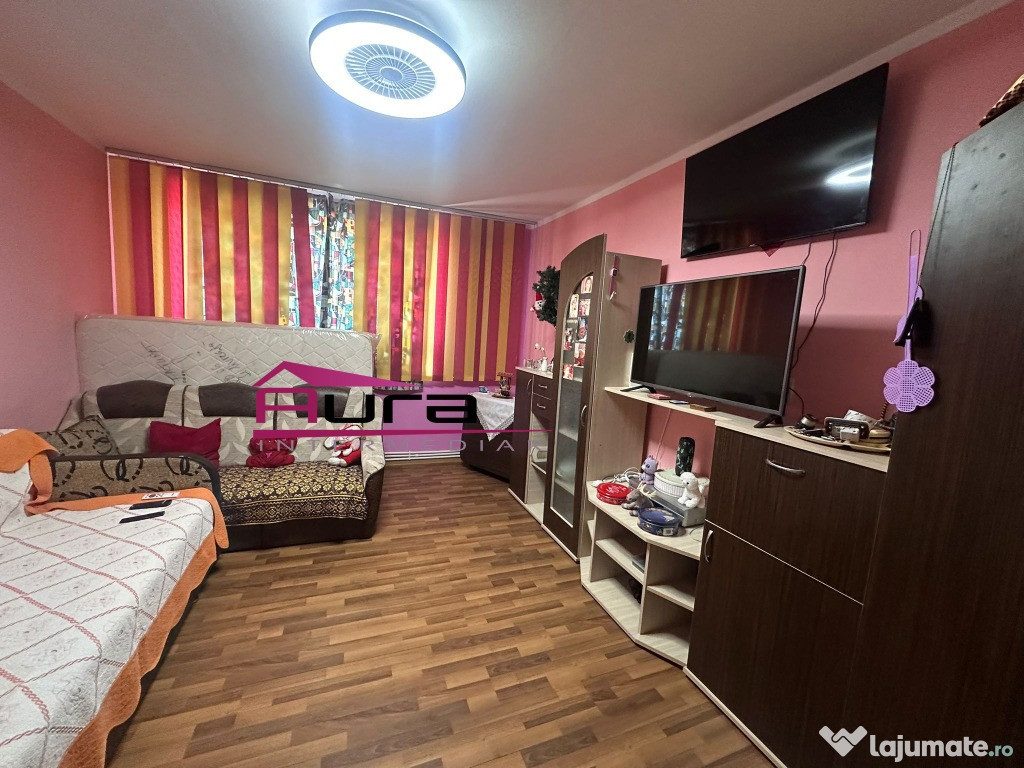 Apartament 2 camere zona Str.Isaccei