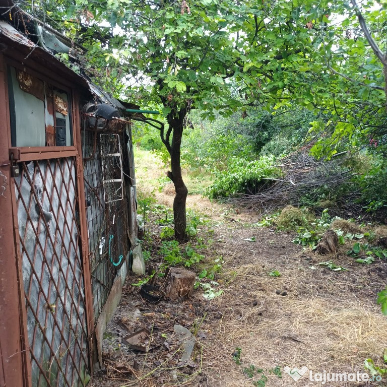 Vand casa si teren in sat Heresti, comuna Hotarele, jud. Giurgiu