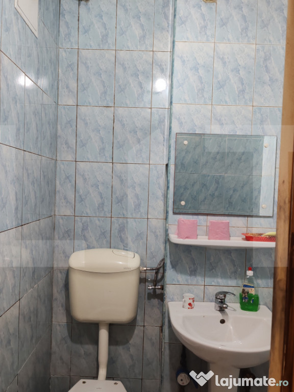 Garsoniera de vanzare, 16 mp, zona complexul Studențesc