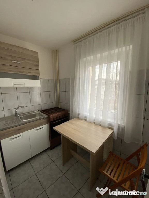 Garsoniera în zona Aradului