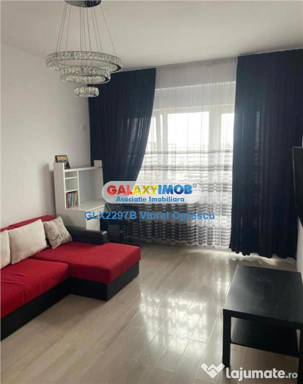 Garsoniera spatioasa, renovata, mobilata, bloc cu lift, Dobr