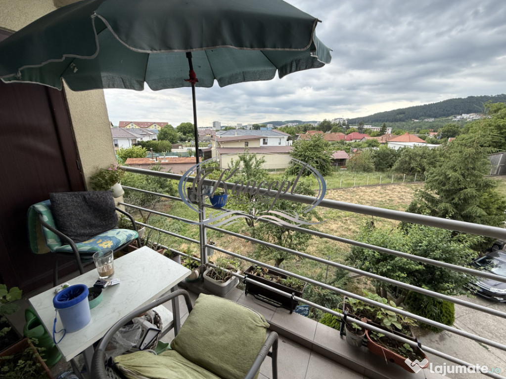 Apartament spatios cu potential si parcare