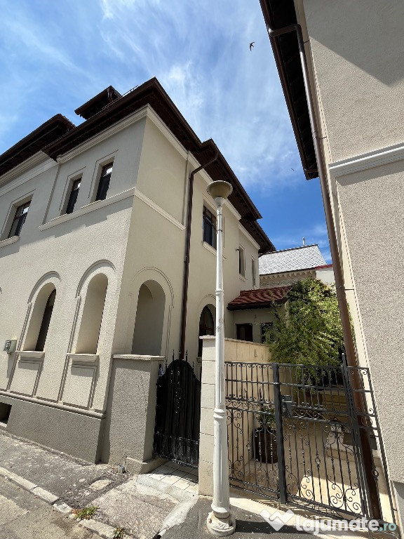 Închiriere vilă 6 camere zona Mitropoliei (parter și demisol)