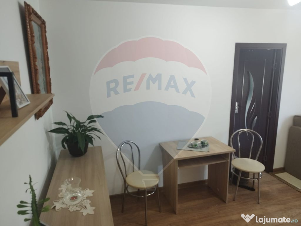 Apartament cu 2 camere de închiriat în zona Garii