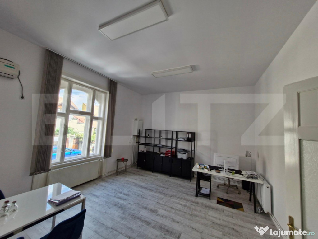 Spațiu de birou de inchiriat 50 mp – 2 camere si baie, zo