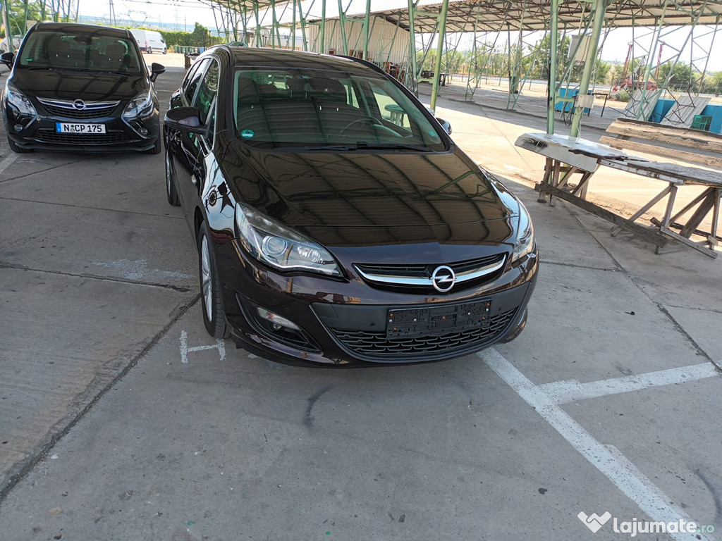 Opel Astra J 2015