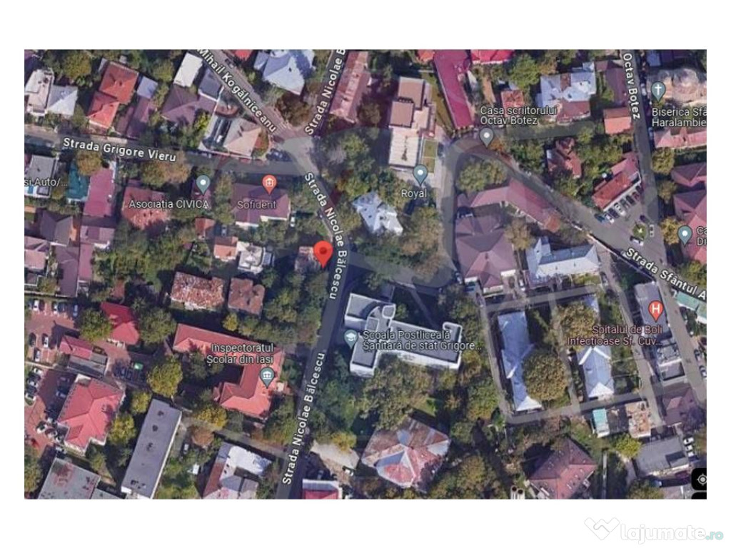 Apartament cu 4 camere de vânzare în zona Piața Unirii