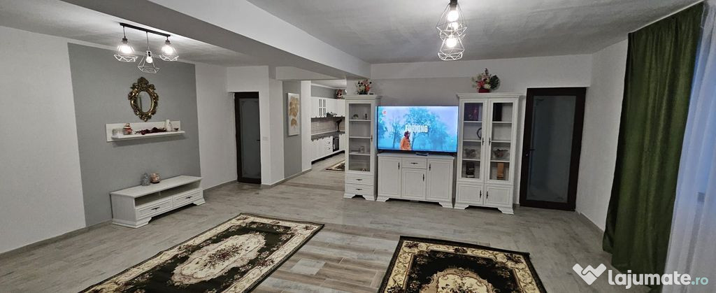 Vila noua de inchiriat - Bariera Traian