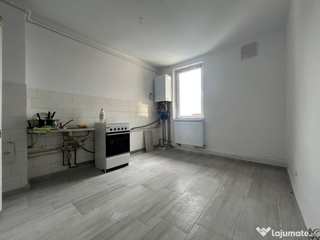 Brasovul Vechi - Apartament decomandat, 2 camere, spatios, insorit!