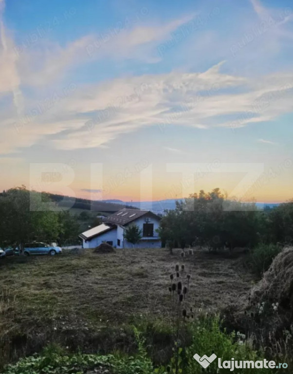 Teren intravilan de 15 ari – Valea Jelnei, str. Câmpului