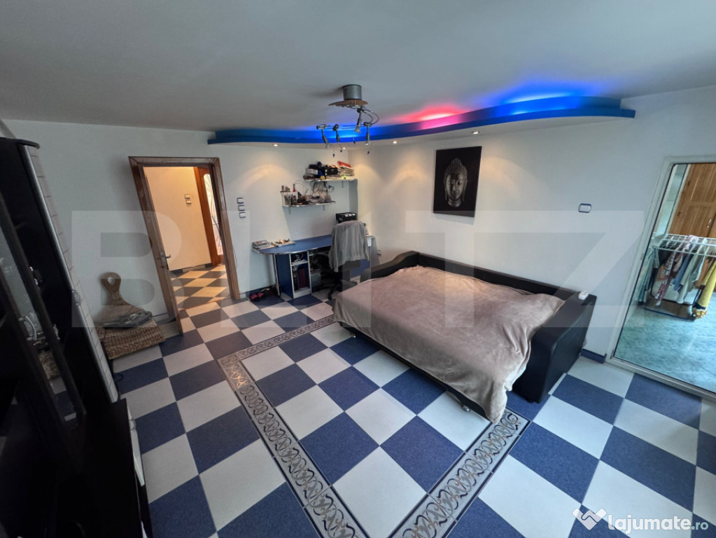 Apartament Decomandat, Etaj 1, Calea București – Târgovi