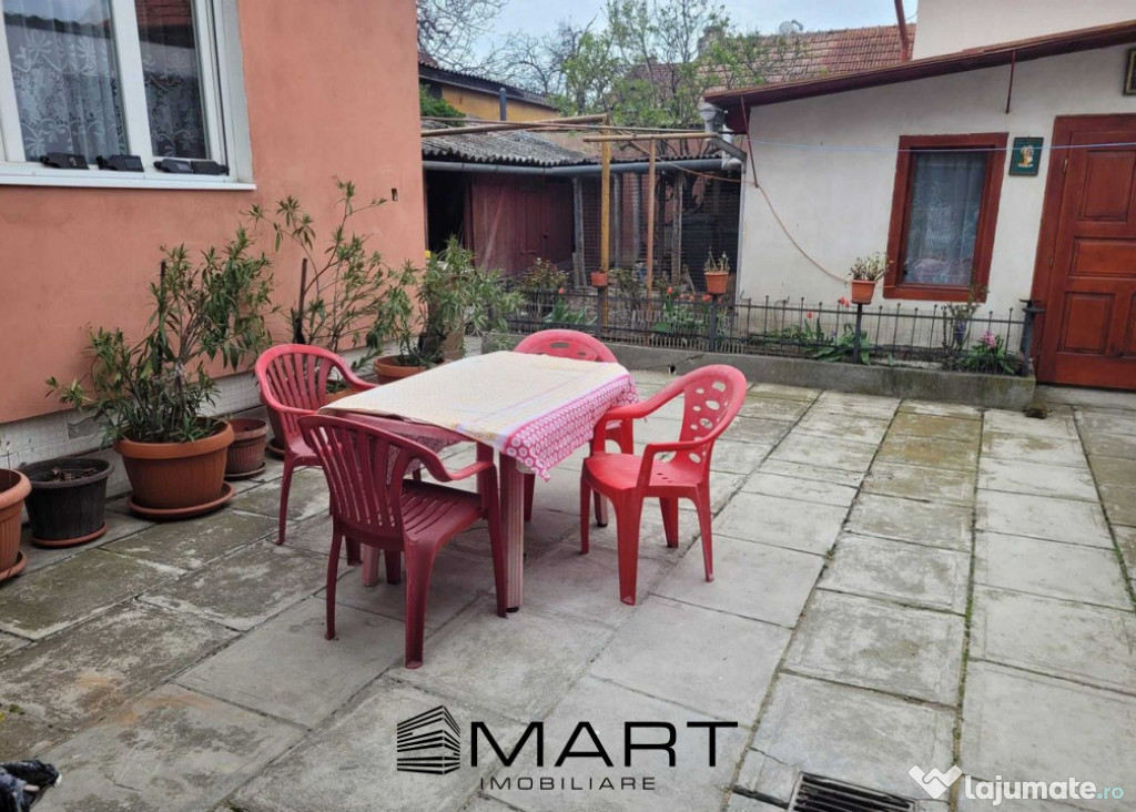 Casa spatioasa de 90 mp cu curte proprie in zona Piata Cluj