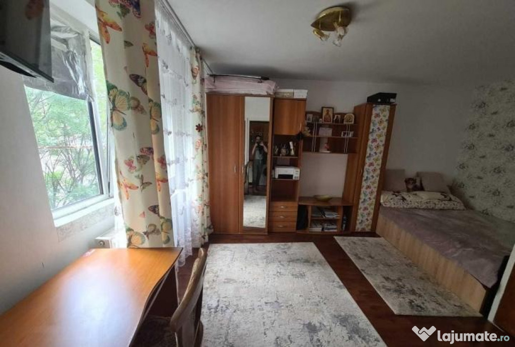 Piata sudului secuilor etaj 4 confort 2