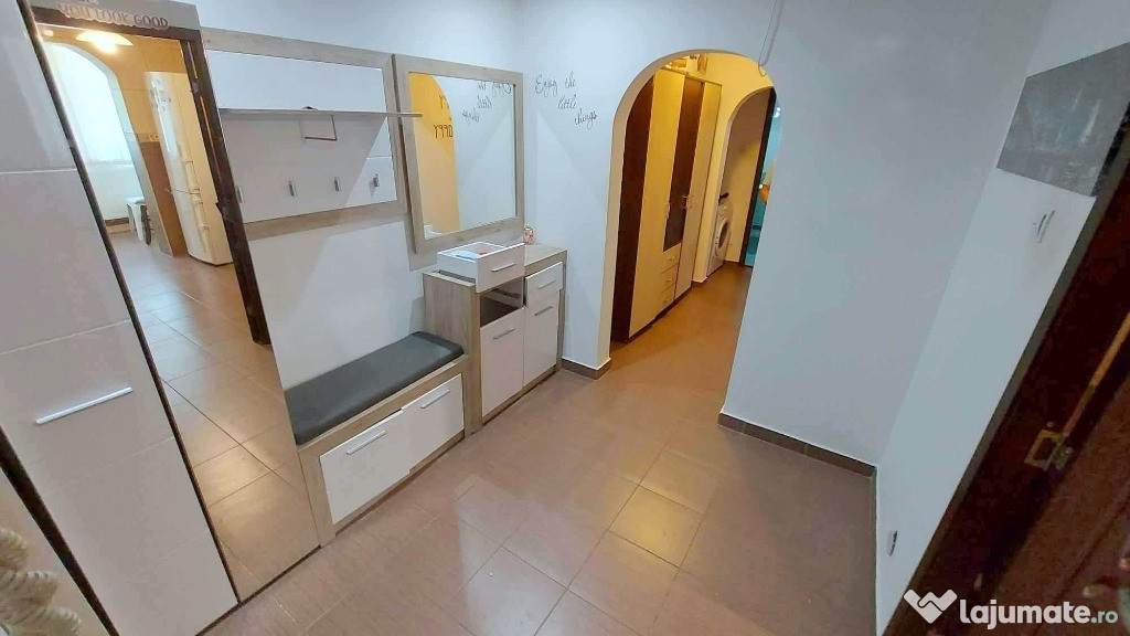 Inchiriere apartament 3 camere D, in Mircea,