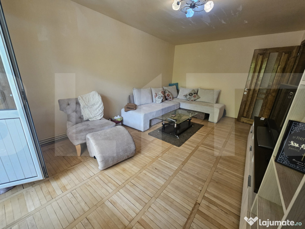 Apartament cu 4 camere in zona Soarelui