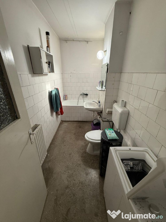 Apartament 3 camere zona GRIVITEI