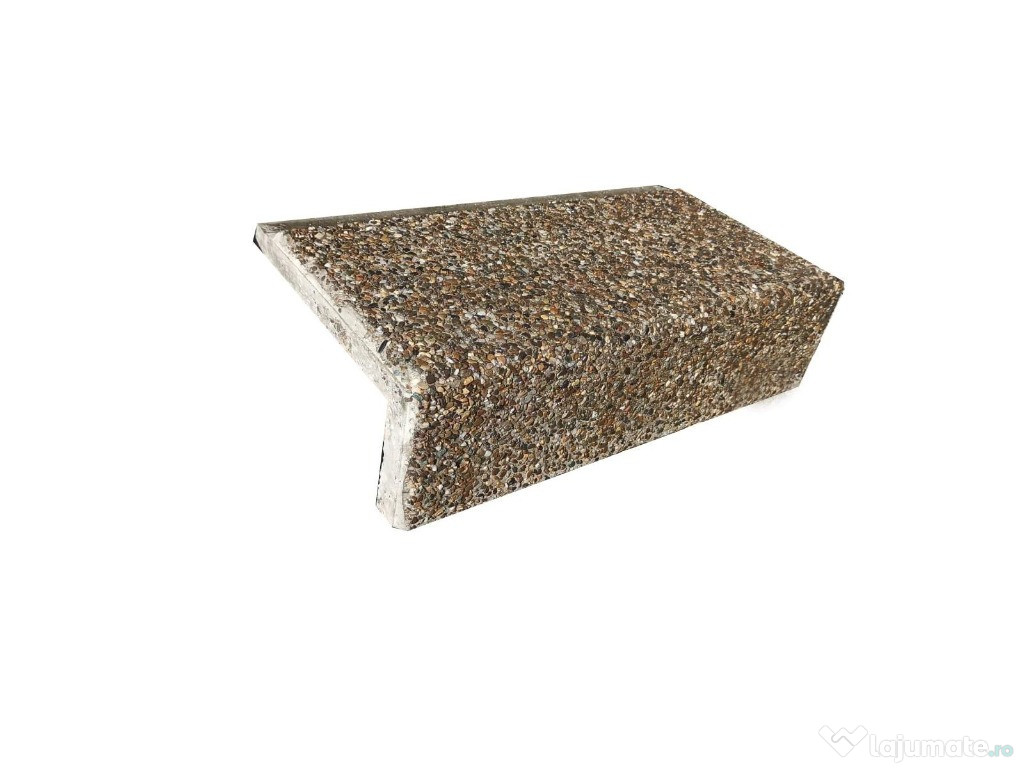 Trepte din beton cu aspect de piatra naturala 62 x 33 x1 6 cm