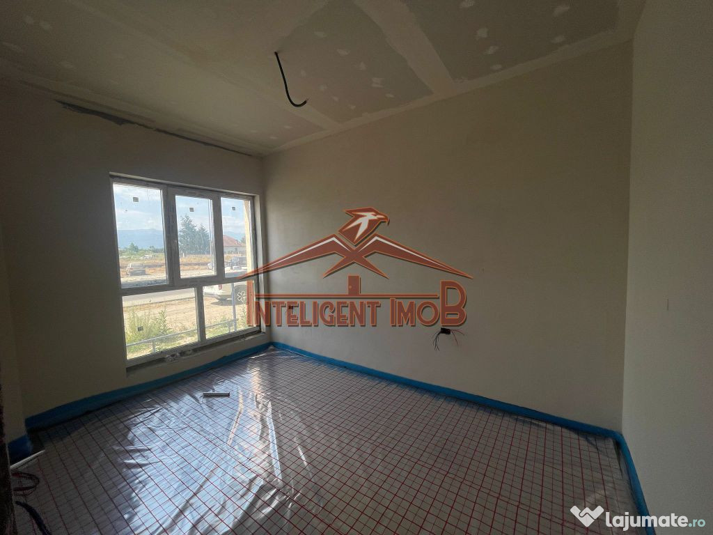 Studio spatios si modern de vânzare, 55.2mp utili + tera...