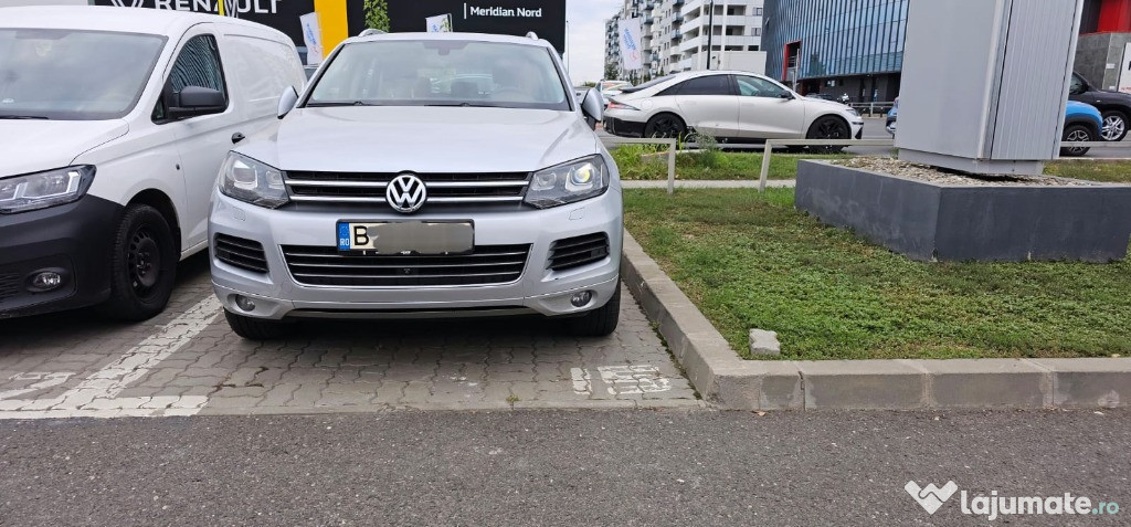 Volkswagen (VW) Touareg 2011