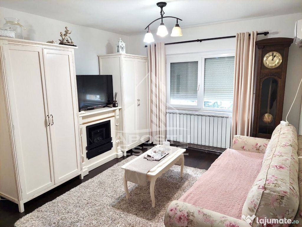 Apartament 2 camere semidecomandat zona Sala Olimpia