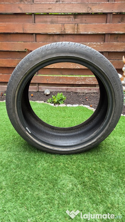 Doua anvelope Pirelli Cinturato P7 XL 235/40 R19 96W
