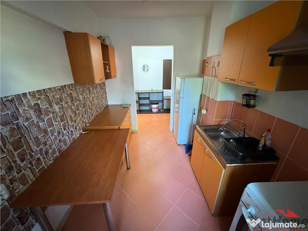 Apartament 2 camere, parter, zona Garii / Barsei, mobilat si
