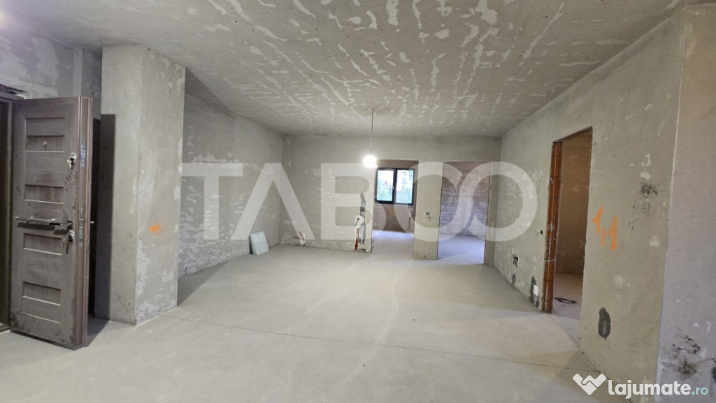 Apartament 3 camere 75 mpu parcare zona Vivo Manastur etaj i
