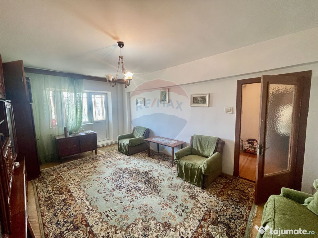 Apartament 3 camere Marco Spital