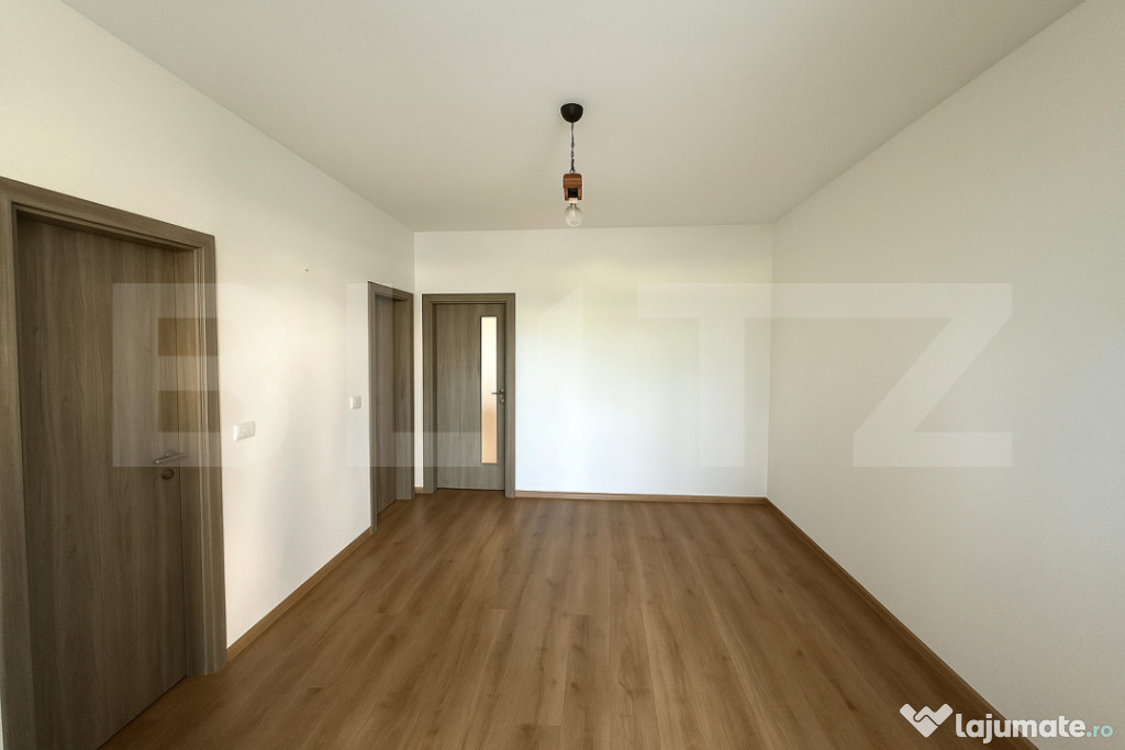 Se închiriază spațiu de birou co-working modern, zona Cen