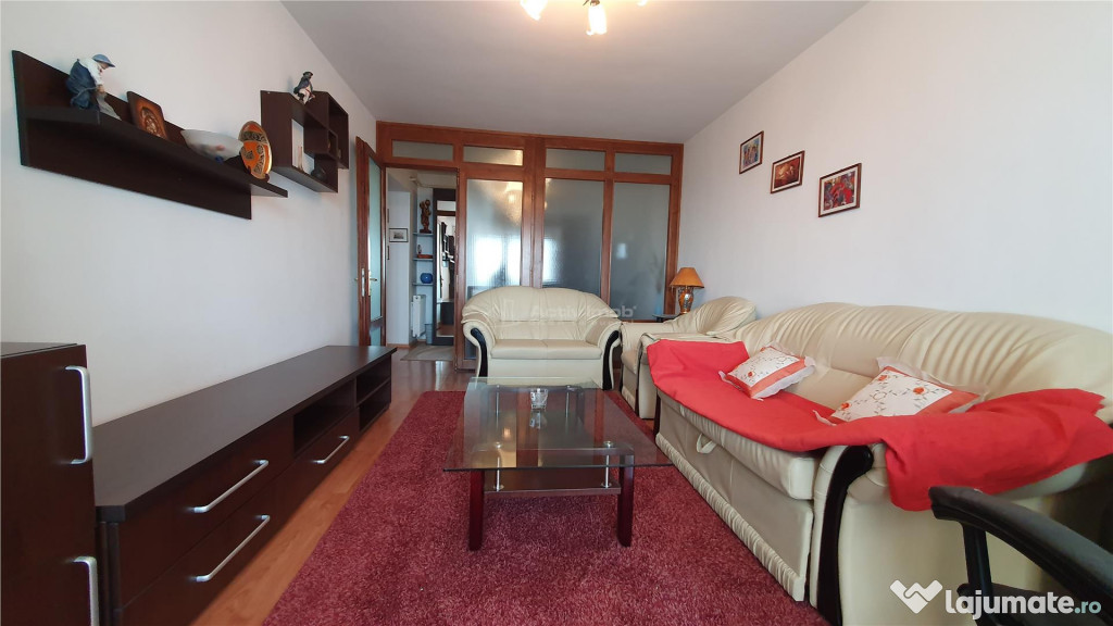 Apartament - 2 camere - 60 mp - Zamca