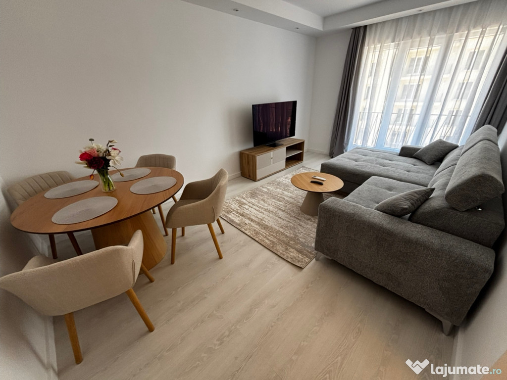 Inchiriez apartament 2 camere decomandat in Cosmopolis
