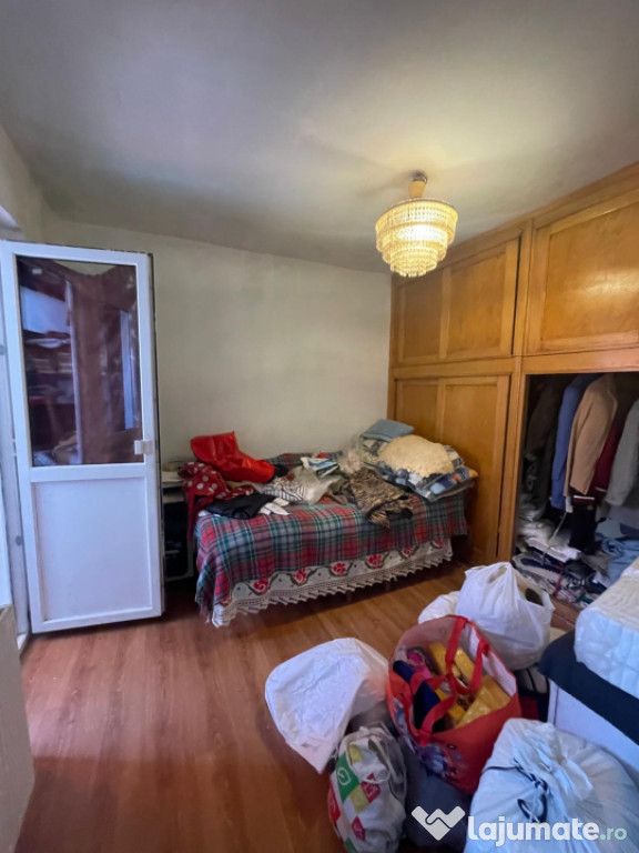 Apartament 3 camere spatioase, usor accesibile, Zona Center