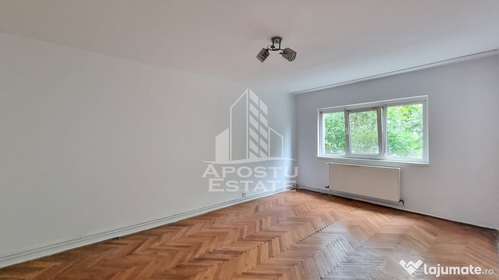 Apartament cu 2 camere, centrala proprie, zona Lipovei
