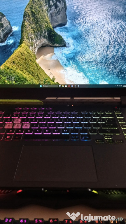 Laptop Asus rog strix g15
