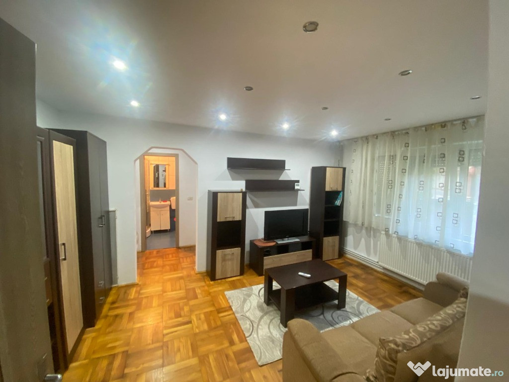 Apartament 2 camere, zona Romanilor