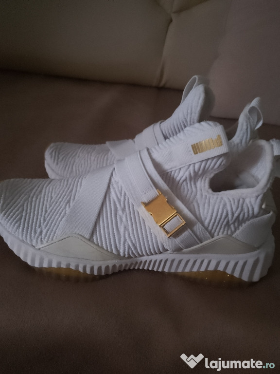 Adidași PUMA aproape noi impecabili originali un
