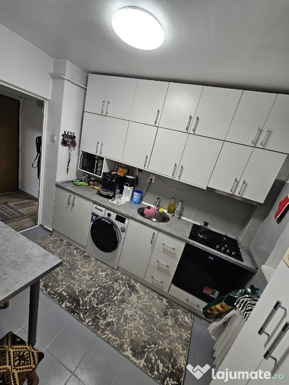 Mobilat și Utilat 3 camere Apartament Mircea cel bătrân