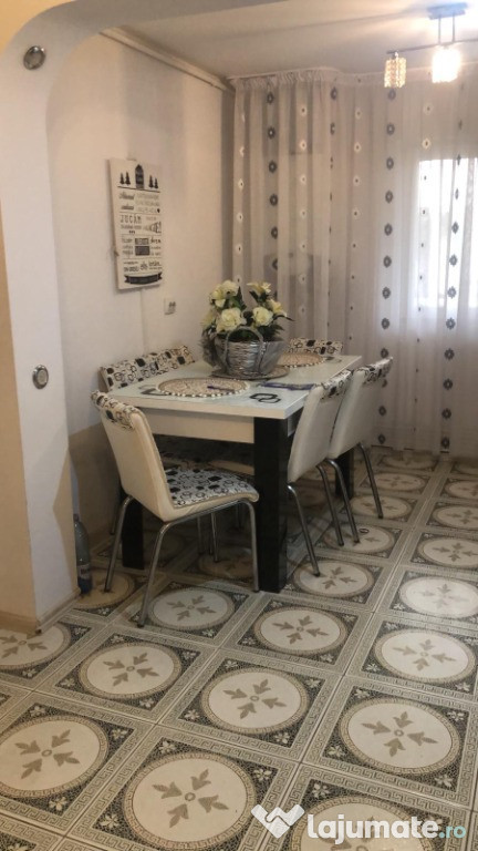 Apartament la cheie!