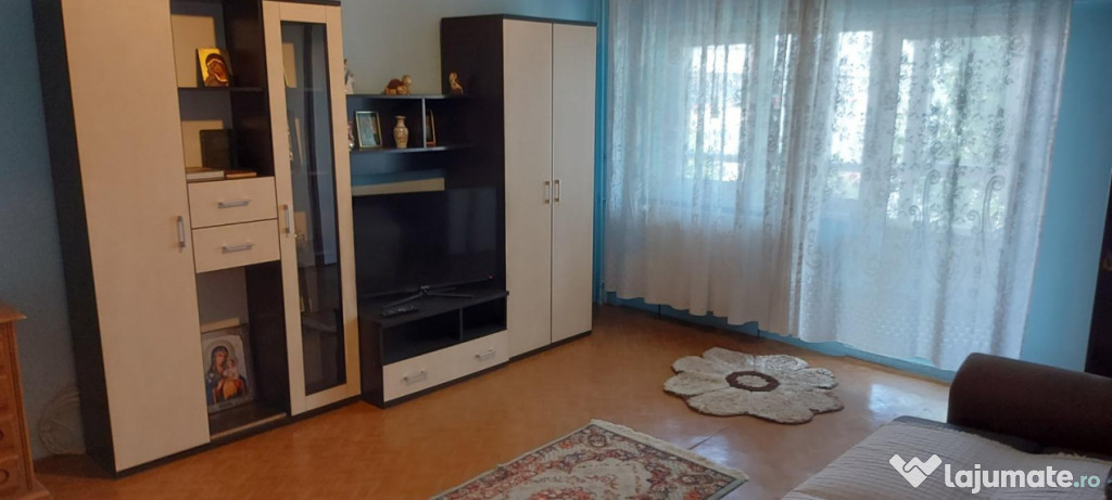 APARTAMENT 3 CAMERE DECOMANDAT | ZONA SALAJ