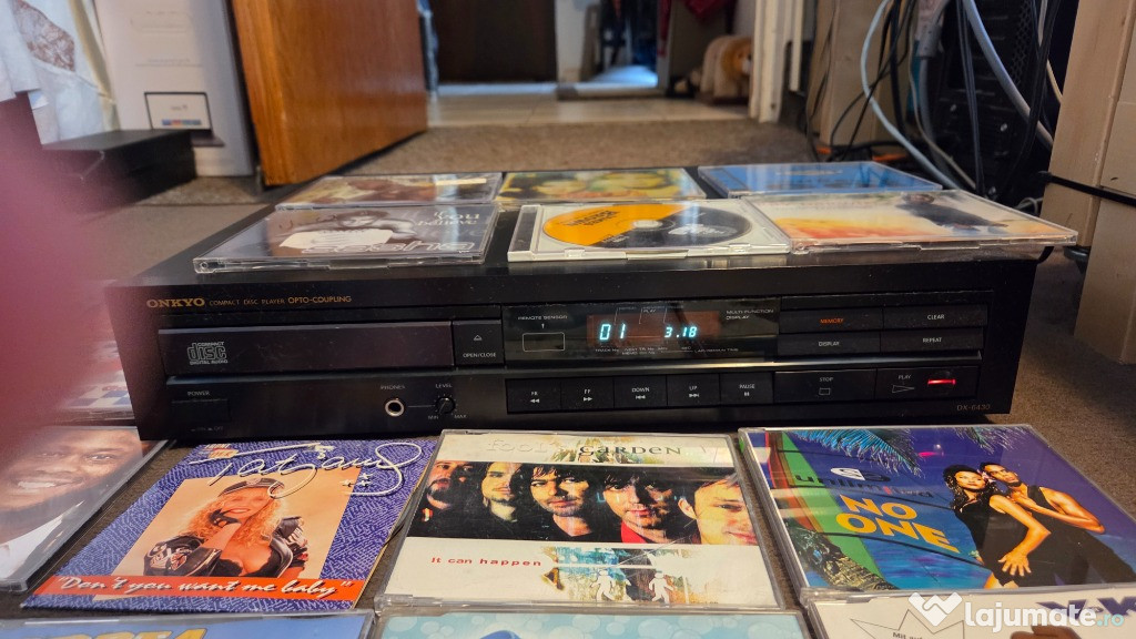 Muzica super hiturile anilor 90 bonus cd player