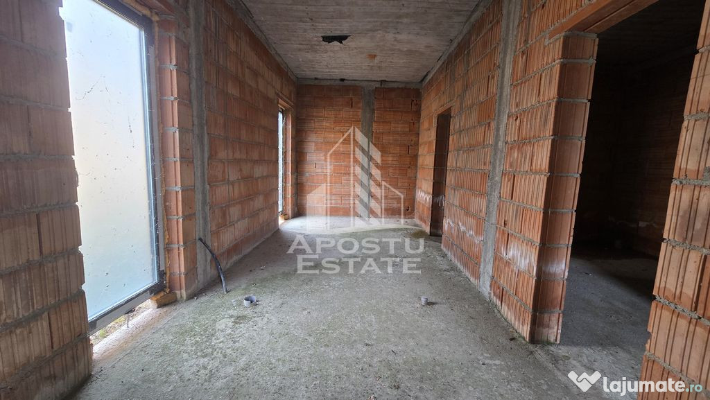 Duplex modern mobilat, cu 3 camere si 2 bai, predare la c...