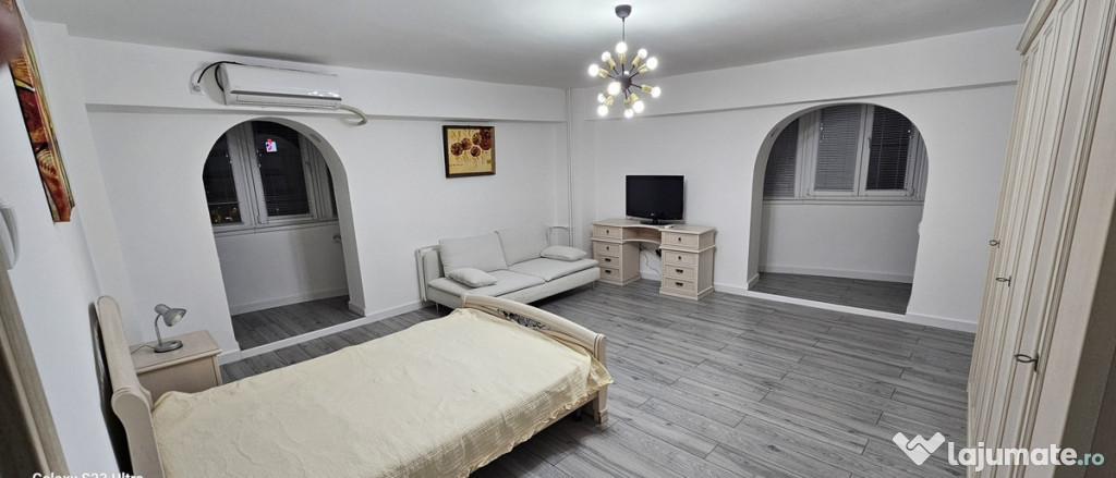 Garsoniera decomandata de inchiriat - zona Unirii