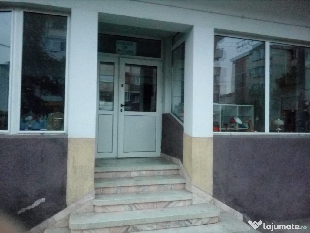 Spatiu comercial(teren proprietate personala-cumparat)+apartament Nord